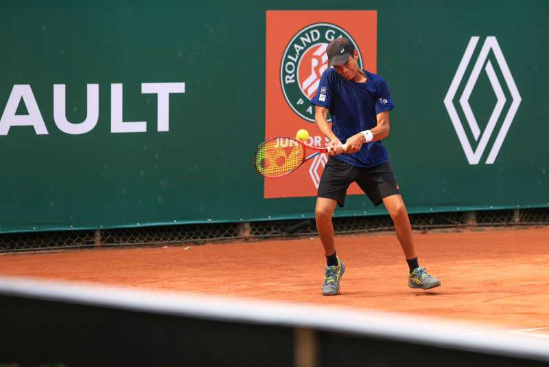 Brasil domina nas semifinais do Roland-Garros Junior Series by Renault -  Confederação Brasileira de Tênis